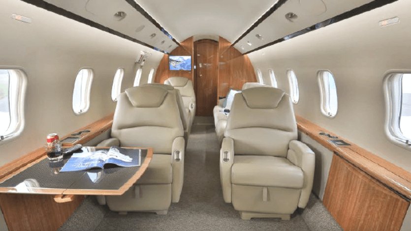 2012 CHALLENGER 300 - Heavy Jet - Wonders of Luxury
